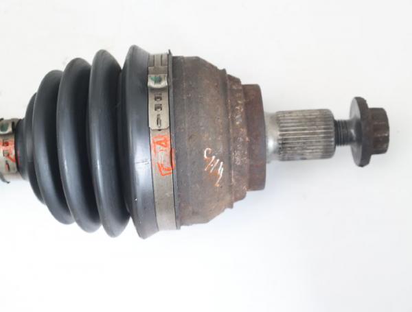 Antriebswelle vorn rechts 3AA407272 VW PASSAT Variant 36