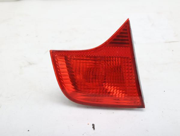 Rückleuchte links innen 8E5945093A Audi A4 B7 EC