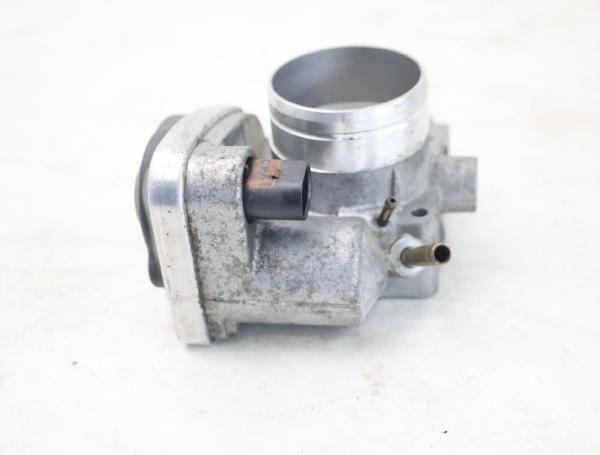 Drosselklappenstutzen 06B133062P Audi A4 B7 EC