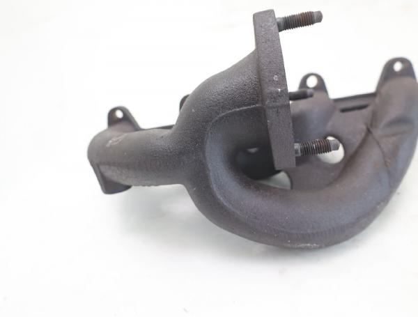Abgaskrümmer 06B253031K Audi A4 B7 EC