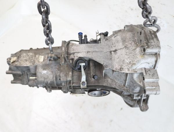 Getriebe 5 Gang 012300062R Audi A4 B7 EC