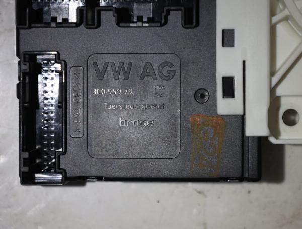 Fensterheber-Motor vorn rechts 5N0959702G VW TIGUAN 1
