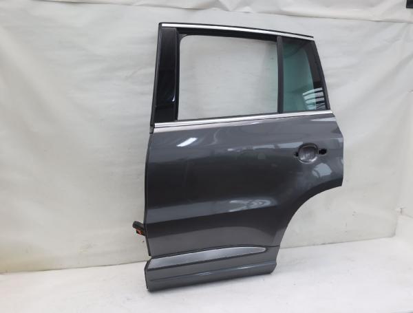 Tür hinten links 5N0833055A VW TIGUAN 1