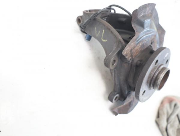 Achsschenkel vorn links 6779795 MINI COOPER D R56