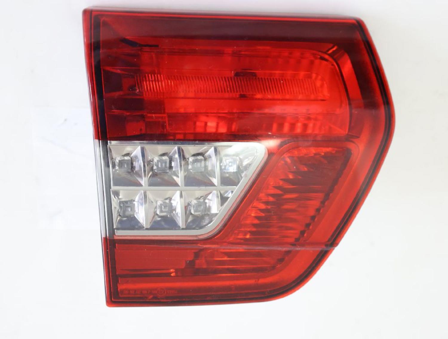 Rückleuchte links innen 9675067980 Citroen C5 Break RW