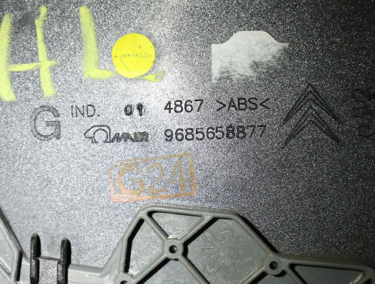 Abdeckung 9685658877 Citroen C5 Break RW