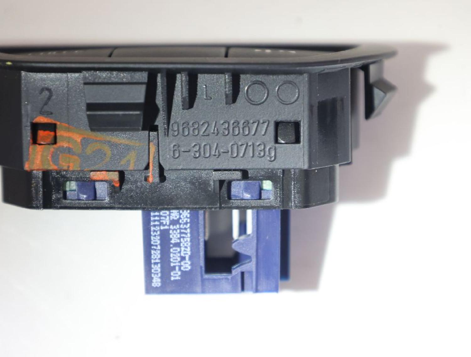 Schalter Parkbremse 9682436677 Citroen C5 Break RW