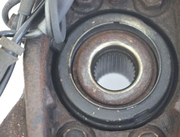 Achsschenkel vorn links 40015CN000 Nissan MURANO 1 Z50