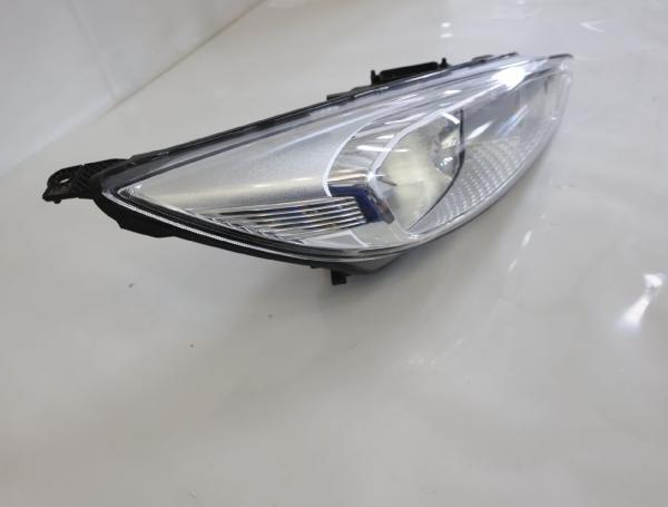 Scheinwerfer rechts F1EB13W029AC Ford FOCUS 3 Turnier