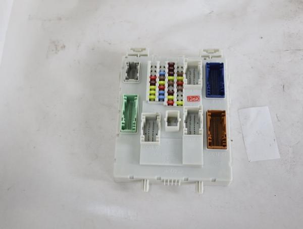Sicherungskasten F1FT14A073BF Ford FOCUS 3 Turnier