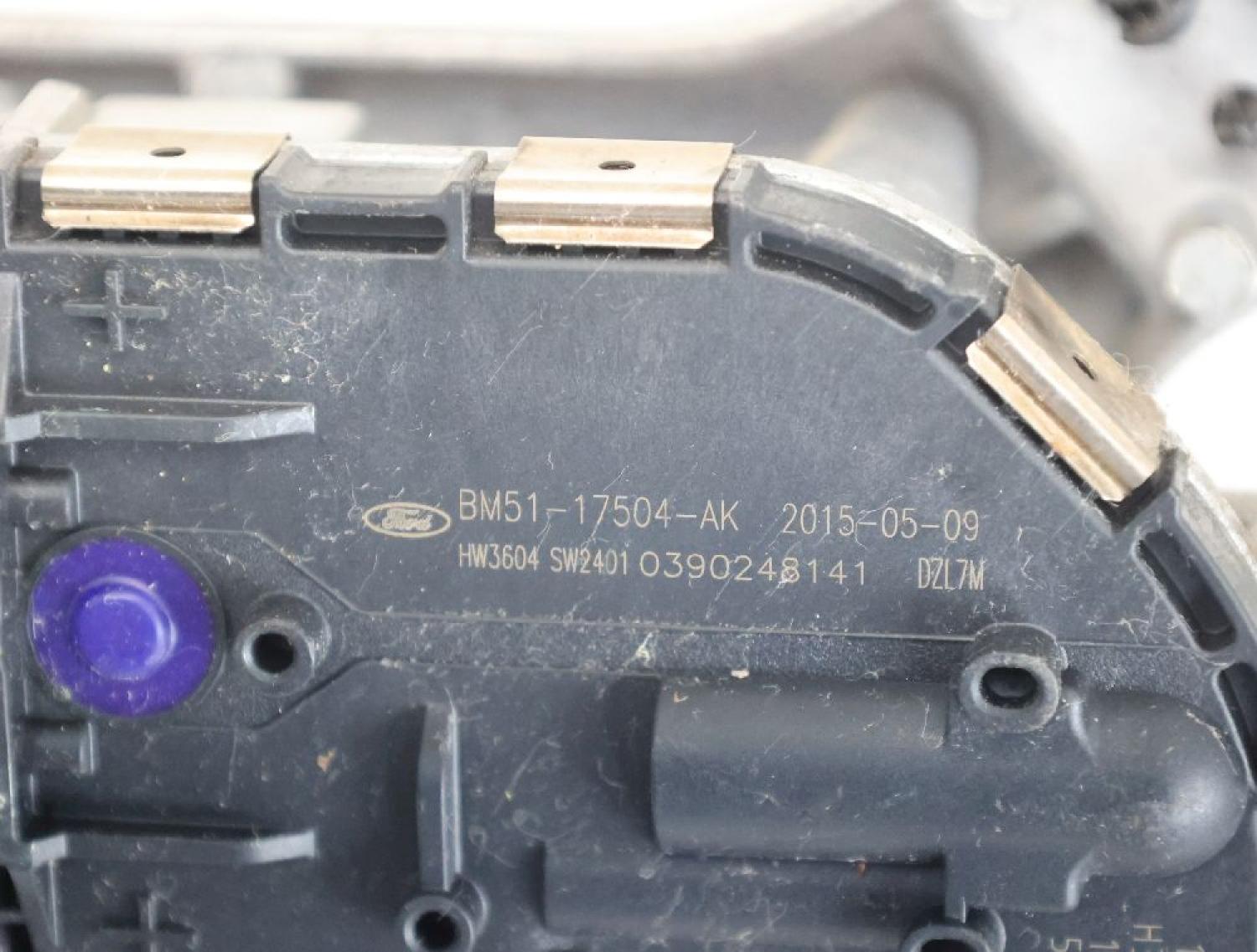 Scheibenwischermotor vorn BM5117K484A Ford FOCUS 3 Turnier