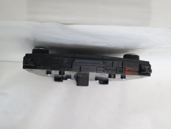 Schalter Radiobedienung F1ET18K811AD Ford FOCUS 3 Turnier