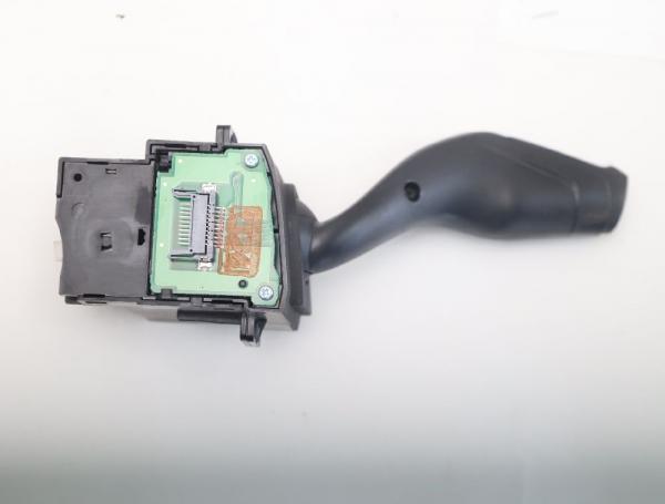 Schalter Blinker AV6T13335AE Ford FOCUS 3 Turnier