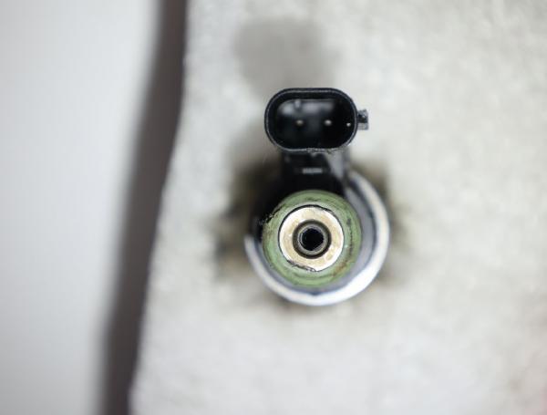 Einspritzventil DM5G9F593AA Ford FOCUS 3 Turnier