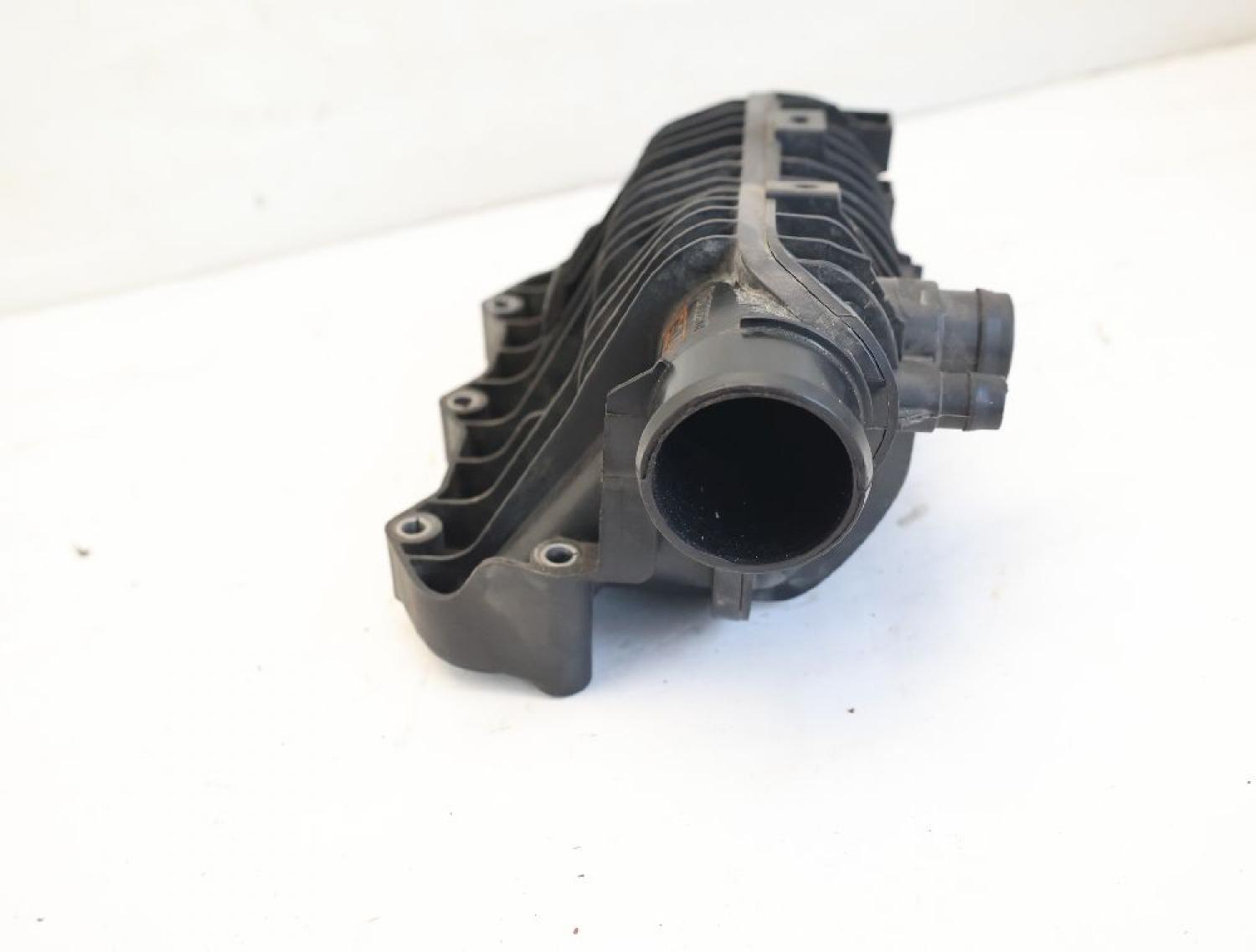 Ansaugkrümmer 2544349 Ford FOCUS 3 Turnier