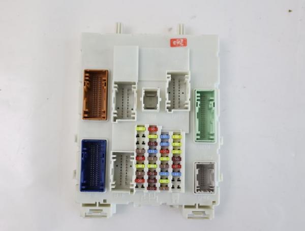 Sicherungskasten F1DT14A073EF Ford KUGA 2 DM2