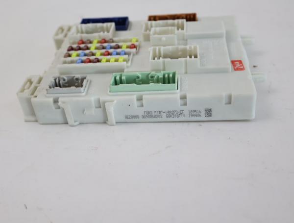 Sicherungskasten F1DT14A073EF Ford KUGA 2 DM2