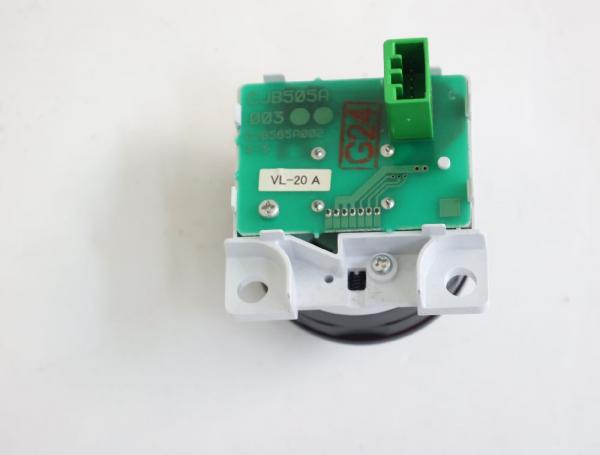 Schalter Allrad CJB565A002 Suzuki GRAND VITARA 2