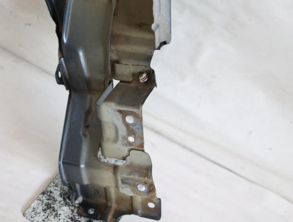 Kotflügel vorn rechts 5761065J10 Suzuki GRAND VITARA 2