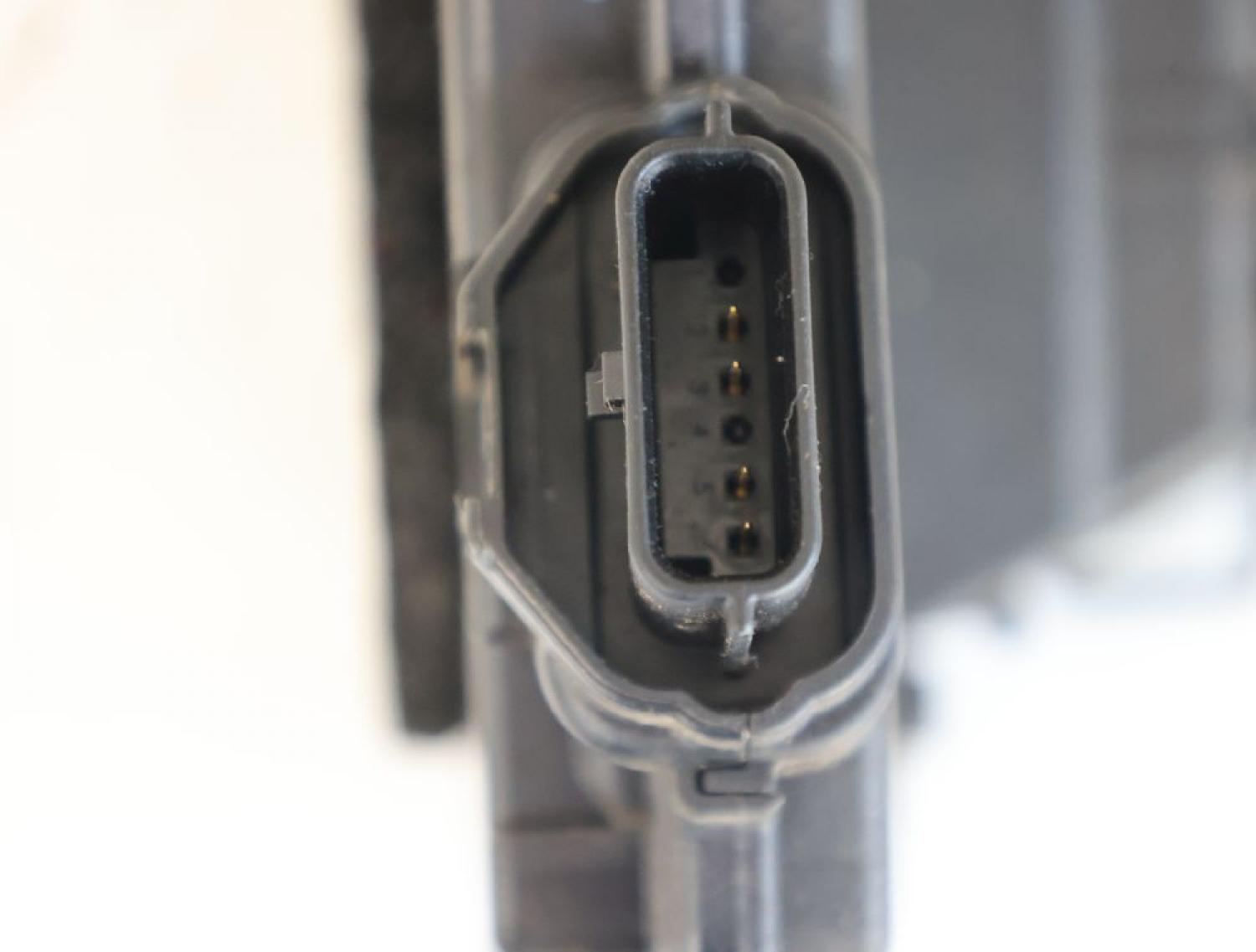 Türschloß vorn rechts 805020355R Renault TWINGO 3