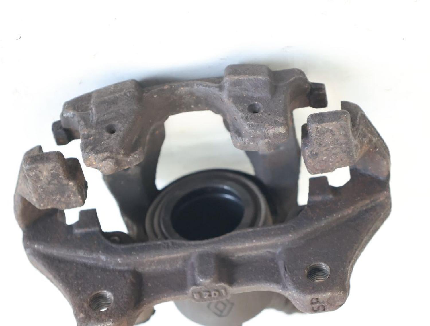 Bremssattel vorn rechts 410001154R Renault TWINGO 3