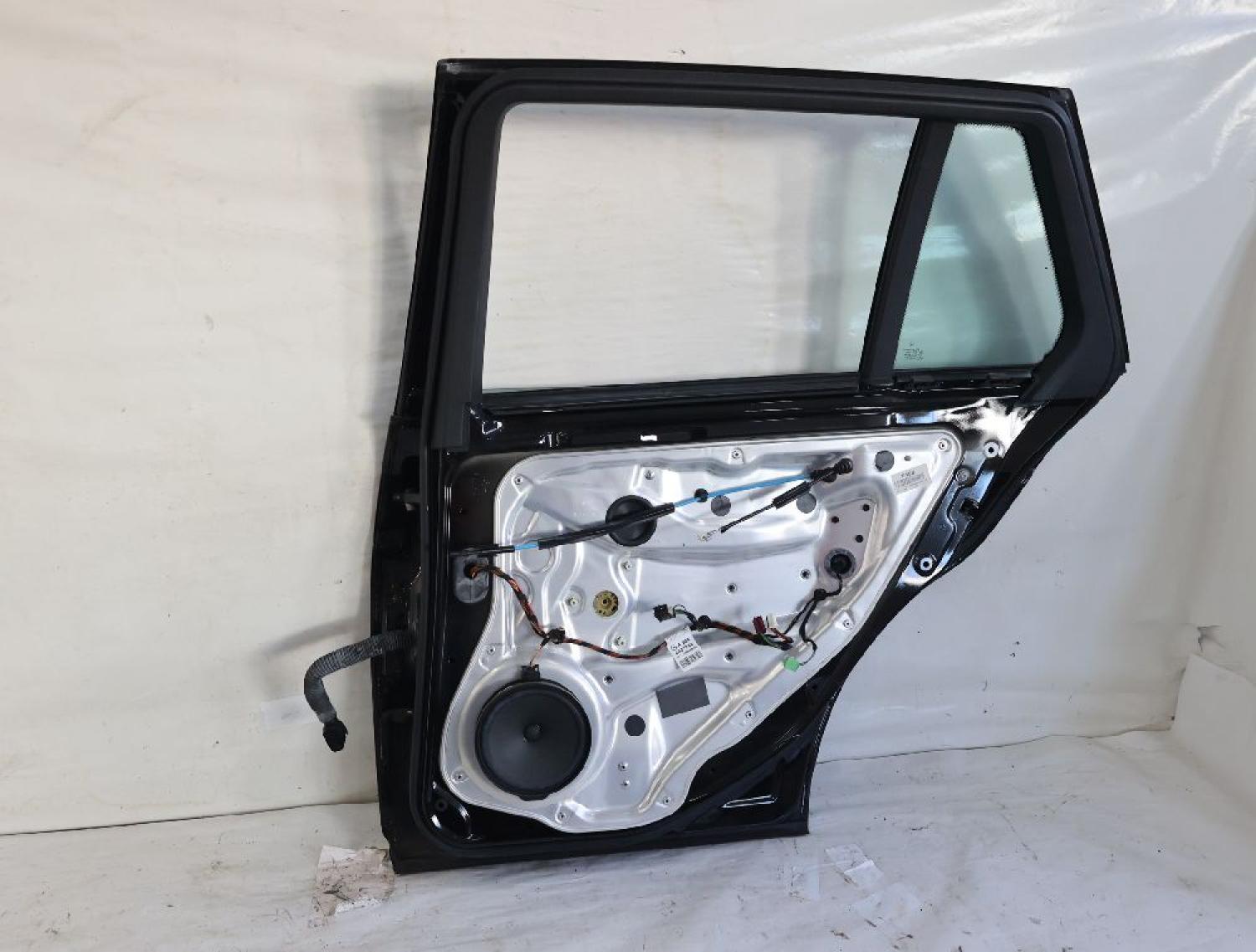 Tür hinten rechts 2047300405 Mercedes C-KLASSE S 204