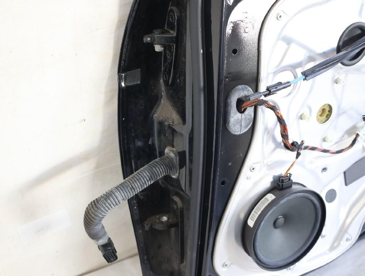Tür hinten rechts 2047300405 Mercedes C-KLASSE S 204