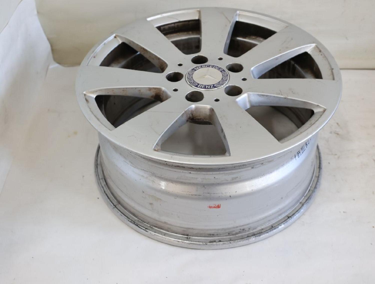 Felge Alu/Leichtmetall hinten rechts 2044011102 Mercedes C-KLASSE S 204