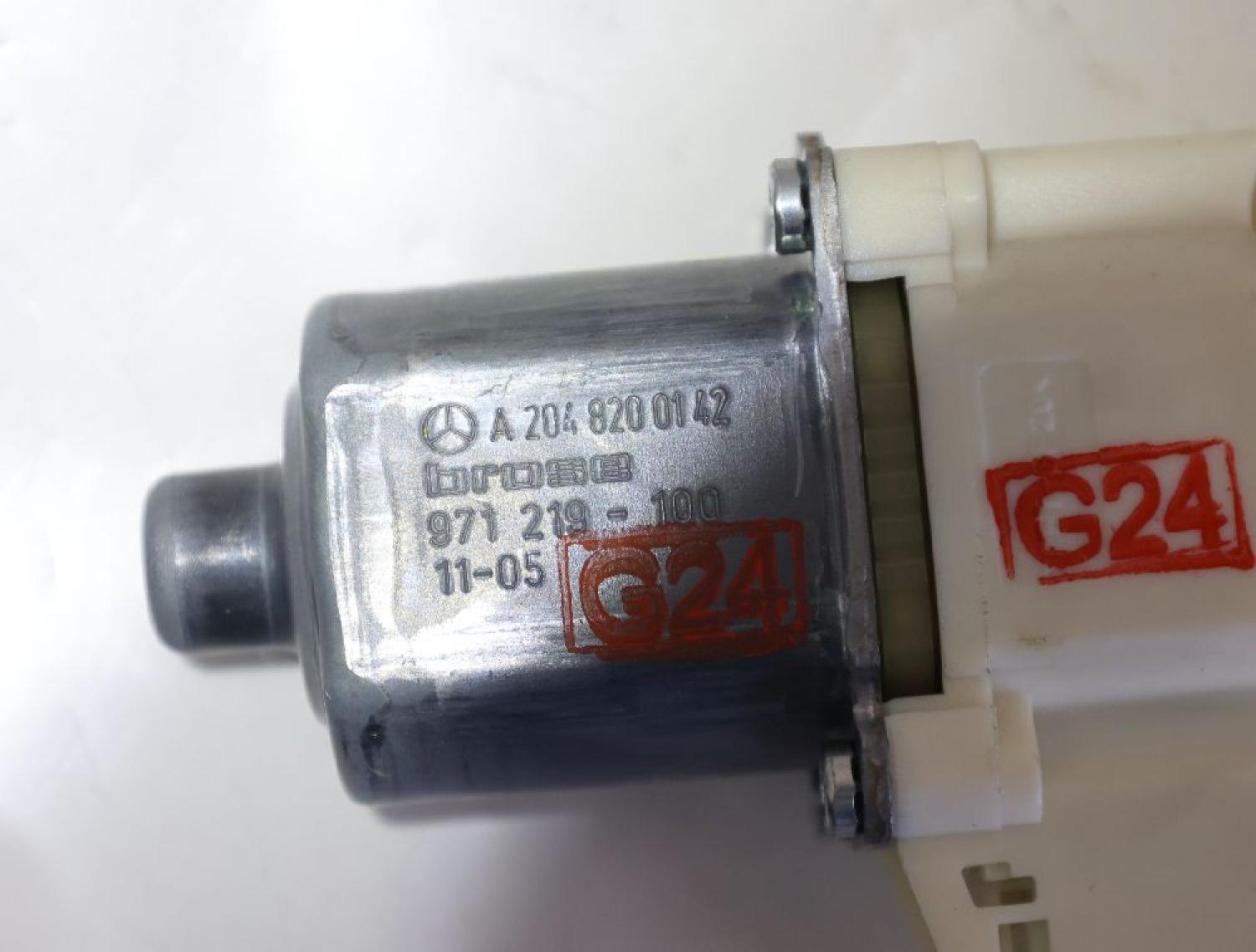 Fensterheber-Motor vorn links 2048200142 Mercedes C-KLASSE S 204