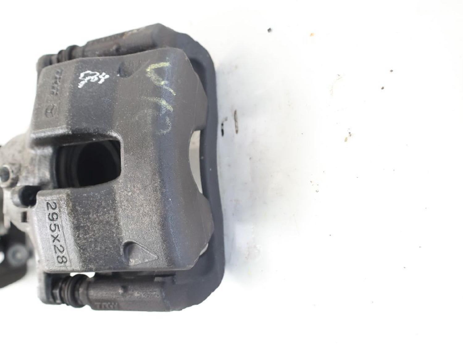 Bremssattel vorn rechts 2044212481 Mercedes C-KLASSE S 204