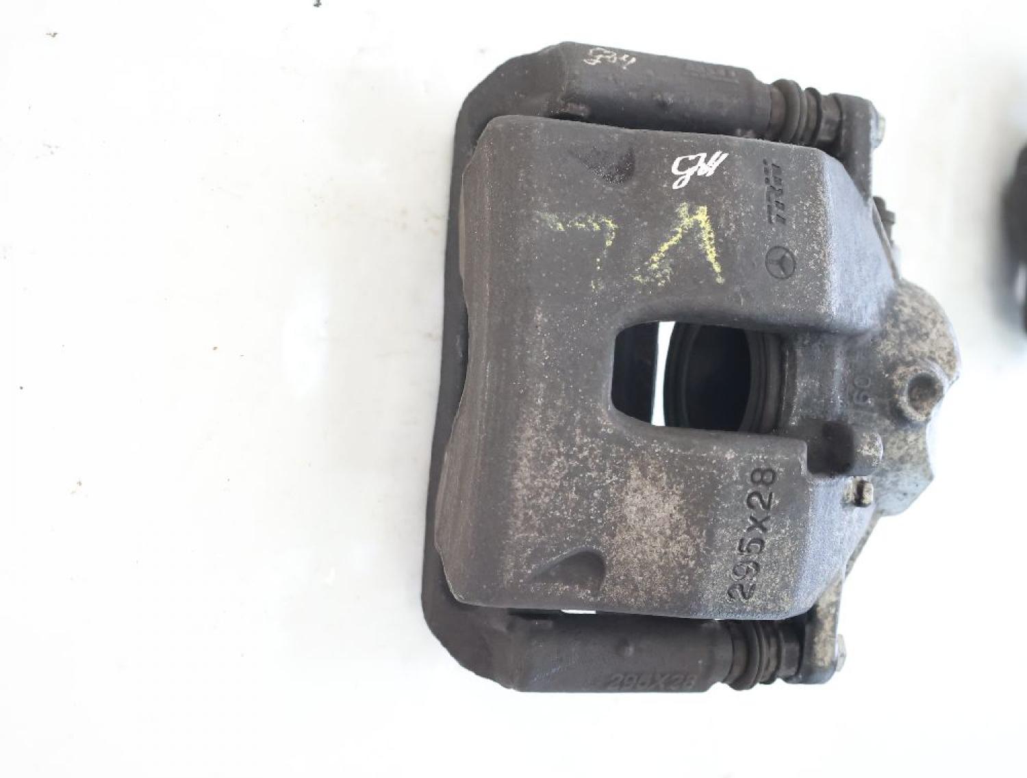 Bremssattel vorn links 2044212381 Mercedes C-KLASSE S 204