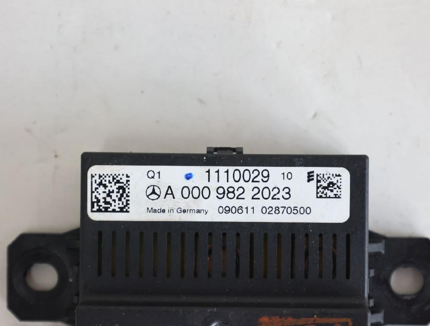 Steuergerät sonstige 0009822023 Mercedes C-KLASSE S 204