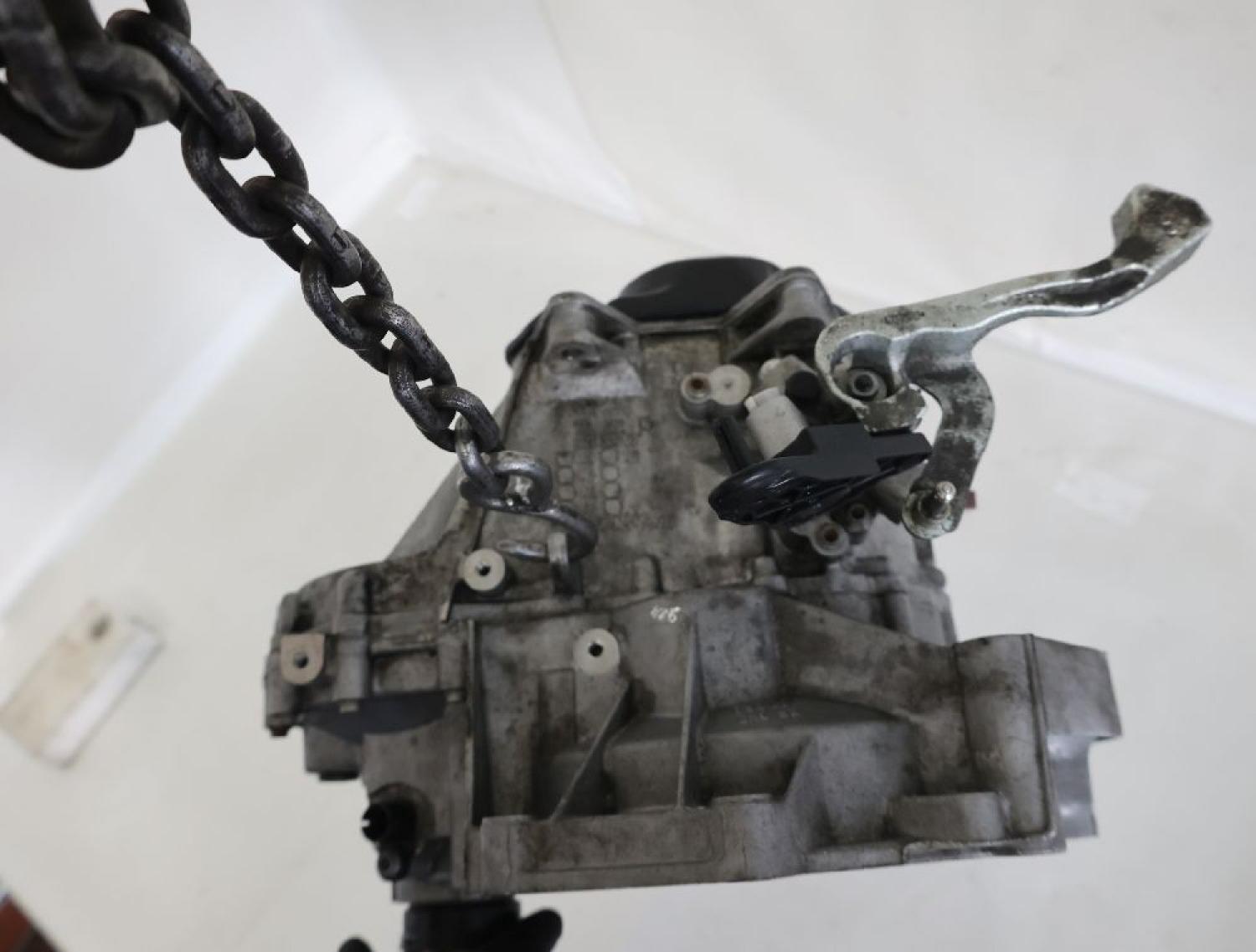 Getriebe 5 Gang 02T300020C VW POLO 5 6R