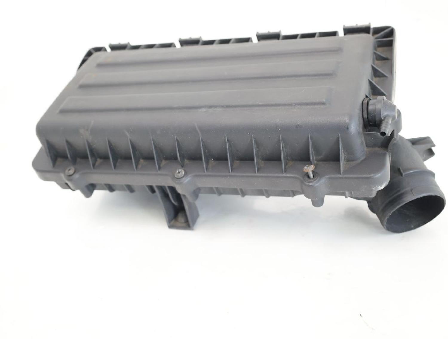 Luftfiltergehäuse 036129611CD VW POLO 5 6R
