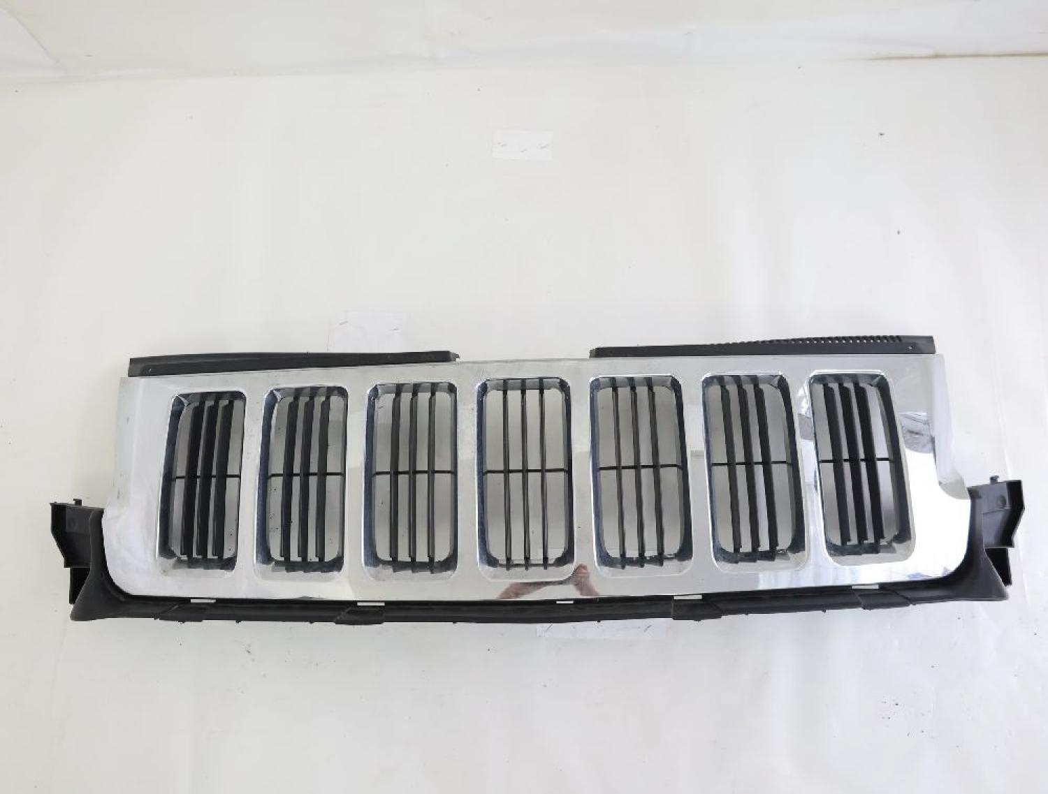 Frontgrill 55079377AD Jeep GRAND CHEROKEE 4 WK