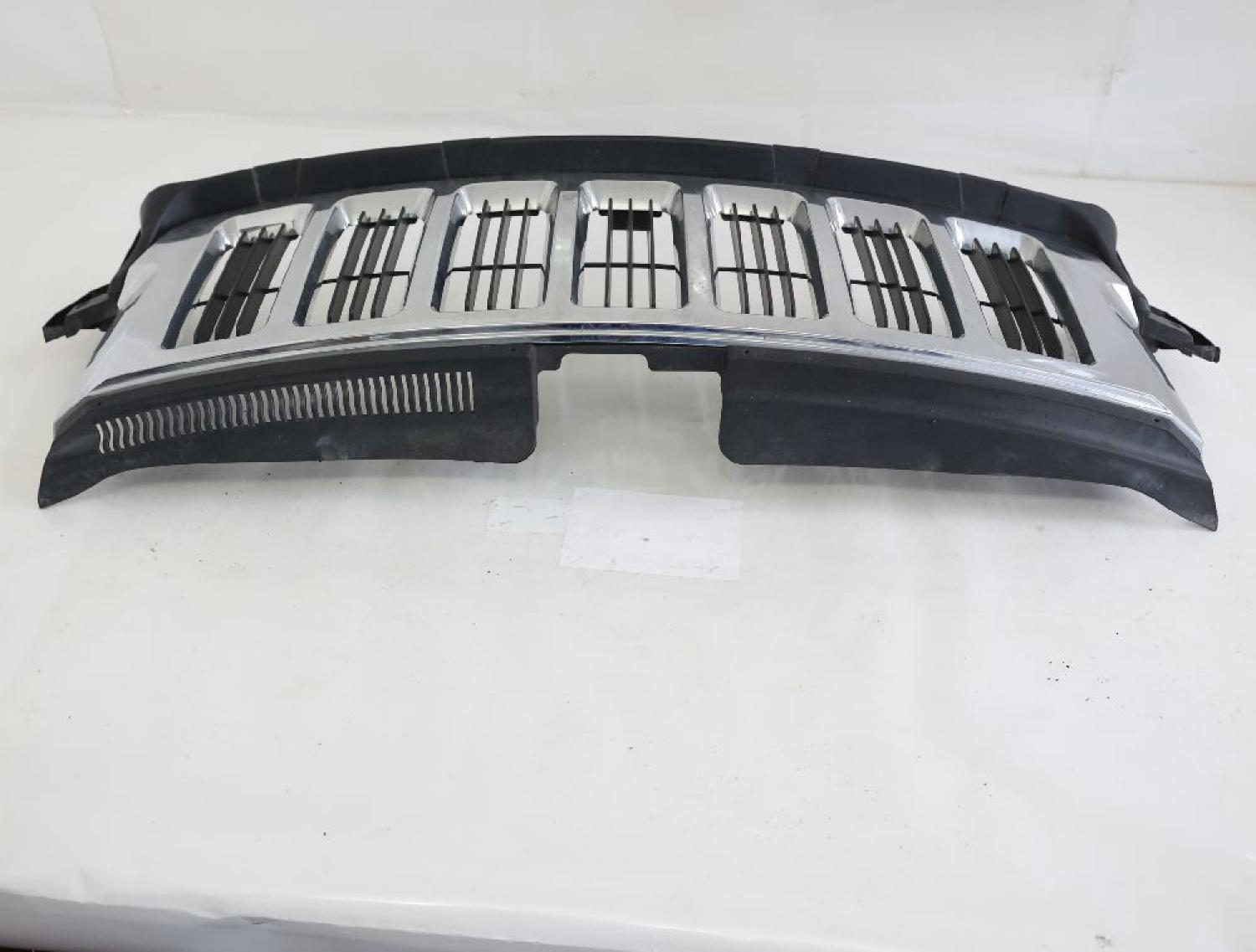 Frontgrill 55079377AD Jeep GRAND CHEROKEE 4 WK