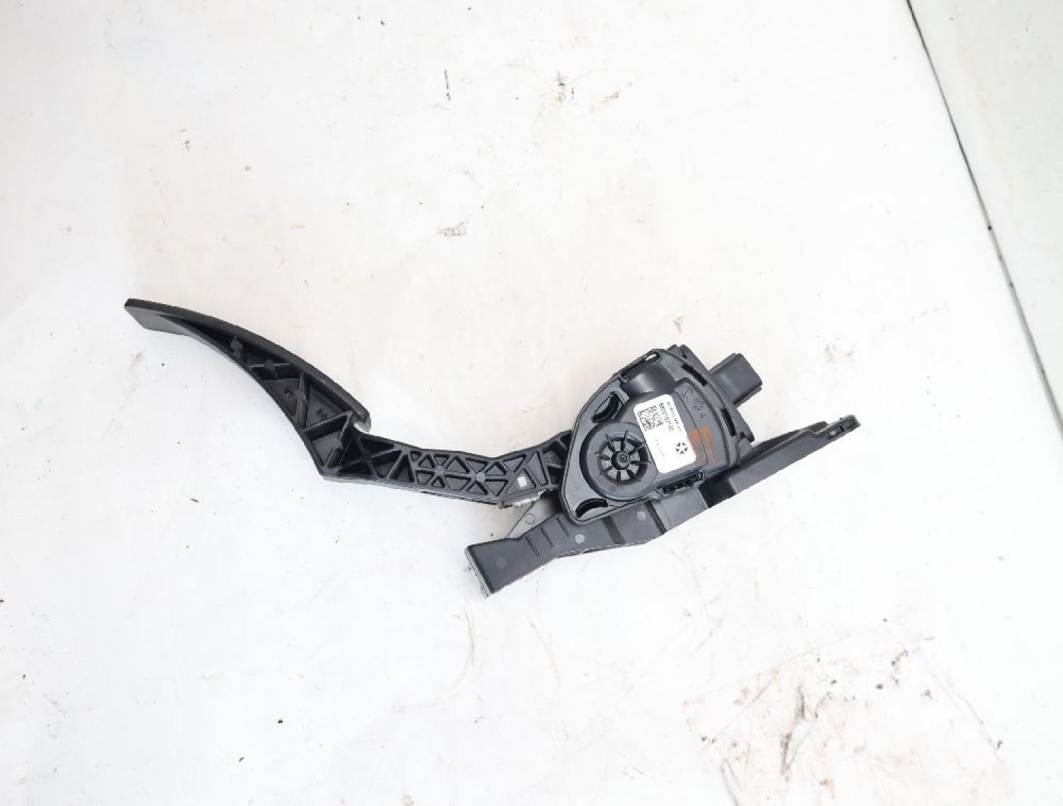 Gaspedal 68021971AD Jeep GRAND CHEROKEE 4 WK