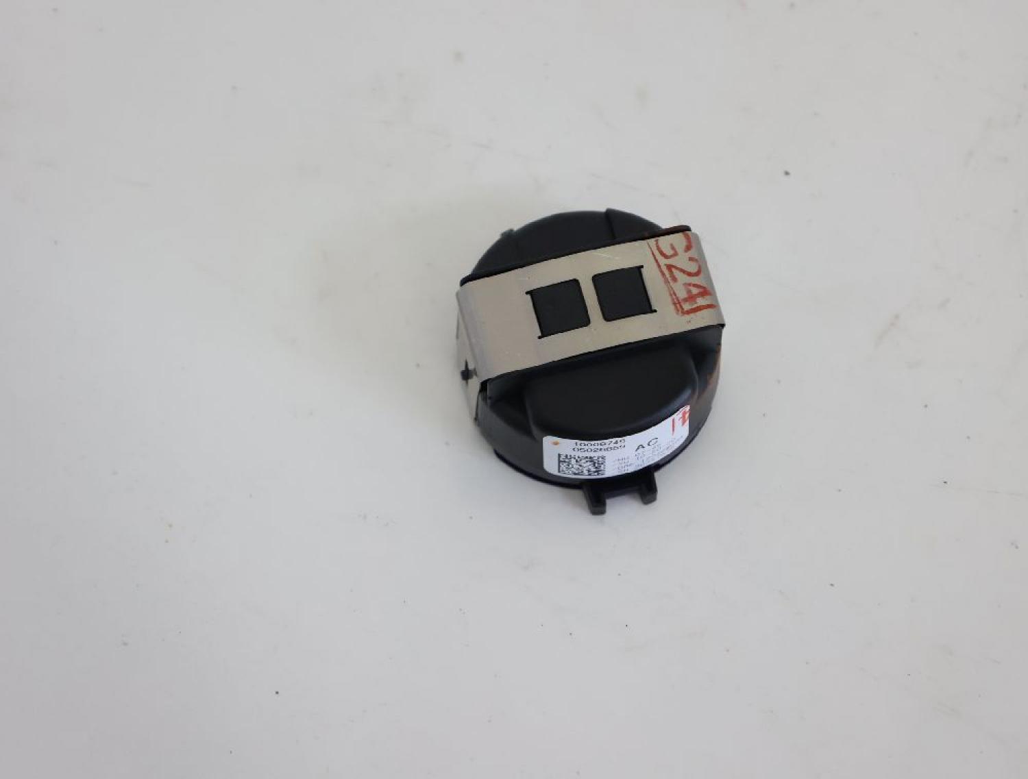 Sensor Regen 05026859 Jeep GRAND CHEROKEE 4 WK