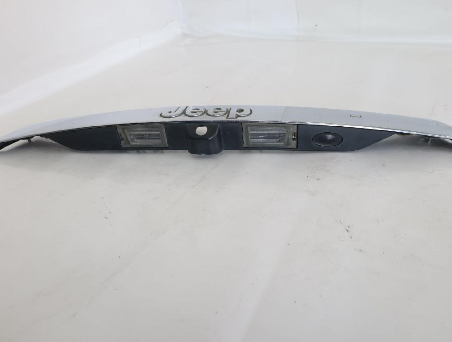 Heckklappenblende 68083083AA Jeep GRAND CHEROKEE 4 WK