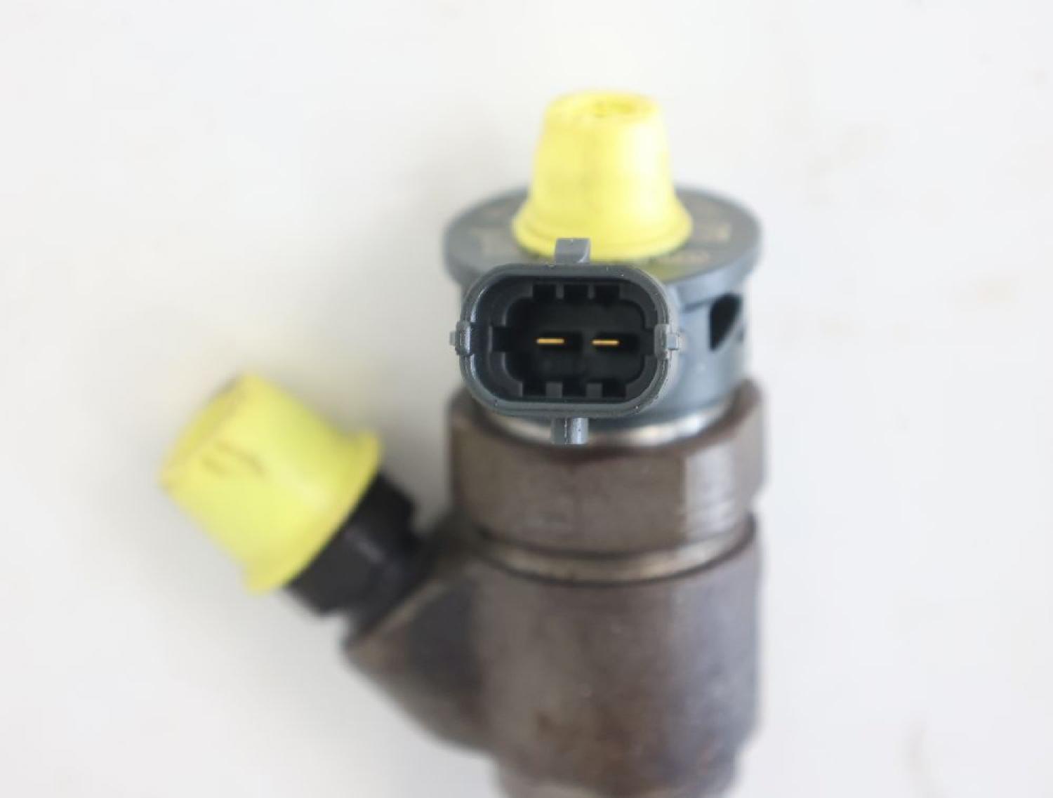 Einspritzduese (Diesel) Zylinder 3 68148332AA Jeep GRAND CHEROKEE 4 WK