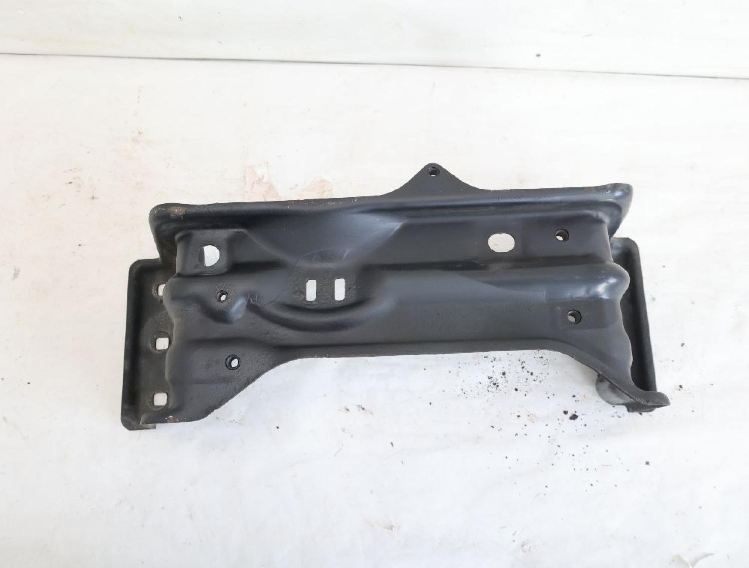 Getriebehalter 52124631AC Jeep GRAND CHEROKEE 4 WK