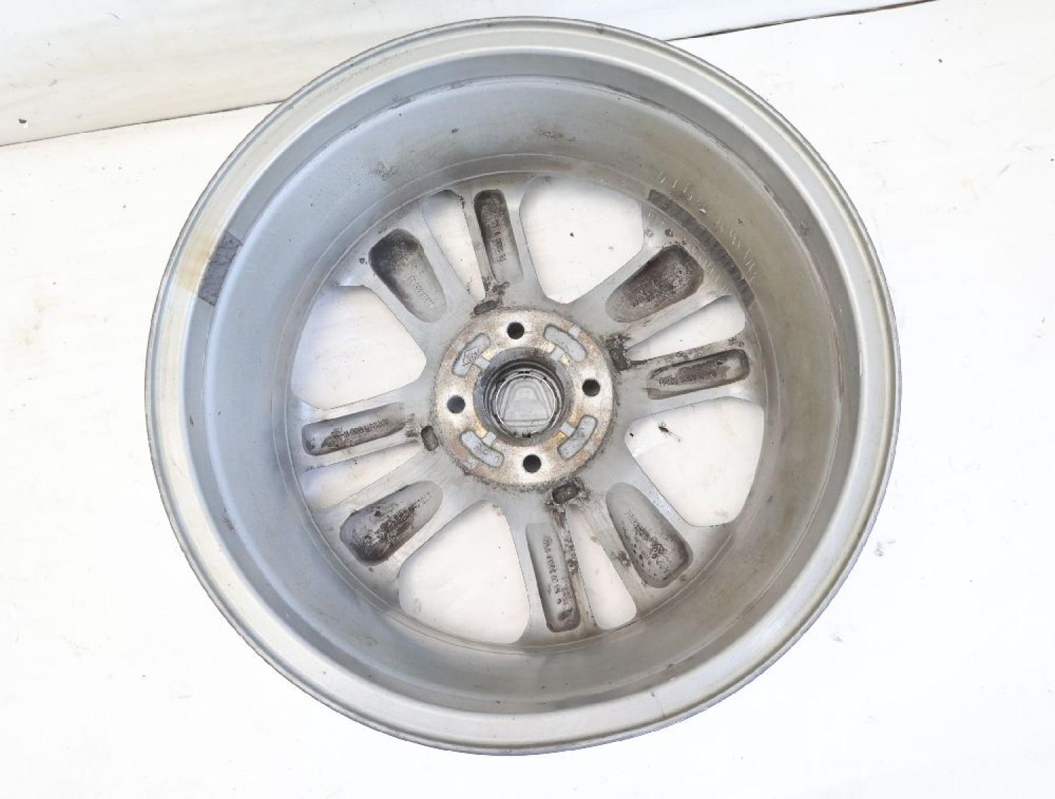 Felge Alu/Leichtmetall vorn rechts 403006627R DACIA DOKKER KE
