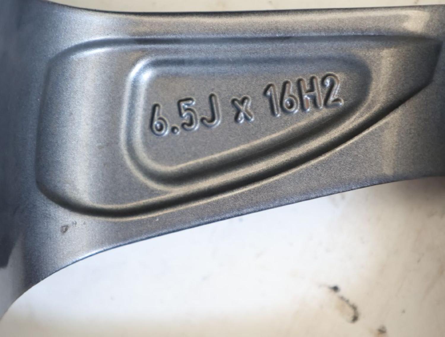 Felge Alu/Leichtmetall vorn links 52910G4200 Hyundai i30 PDE