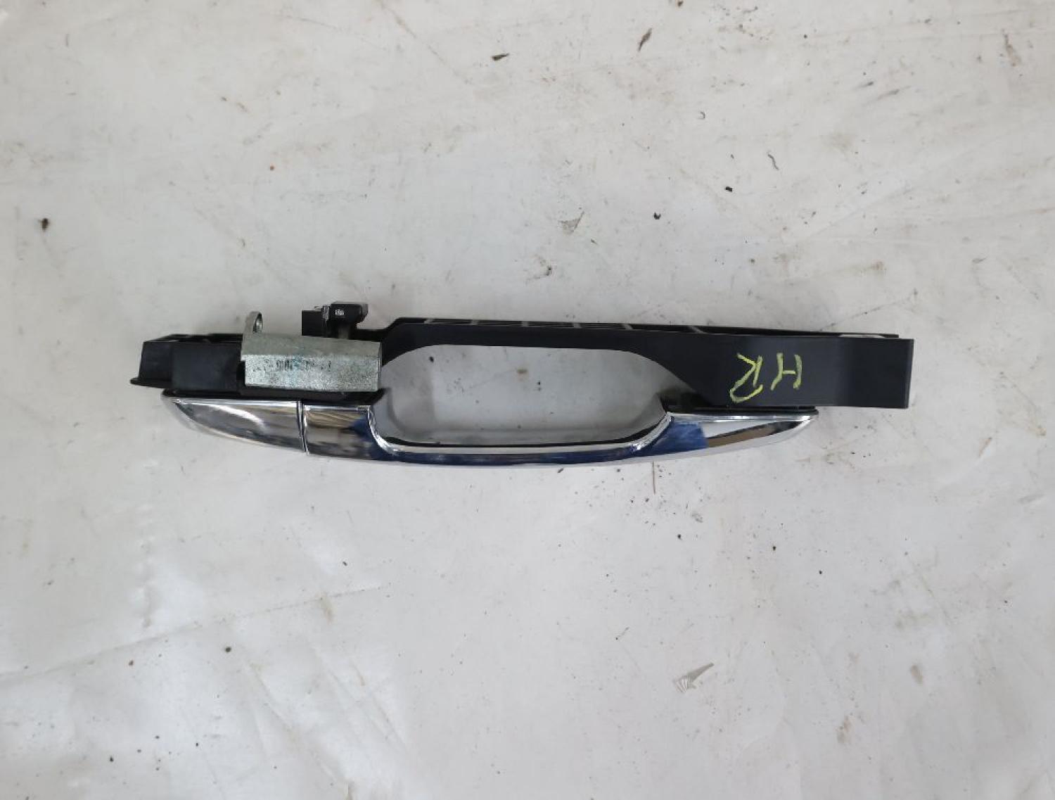 Türgriff außen hinten rechts 5716A032 Mitsubishi L 200 4 KB4T