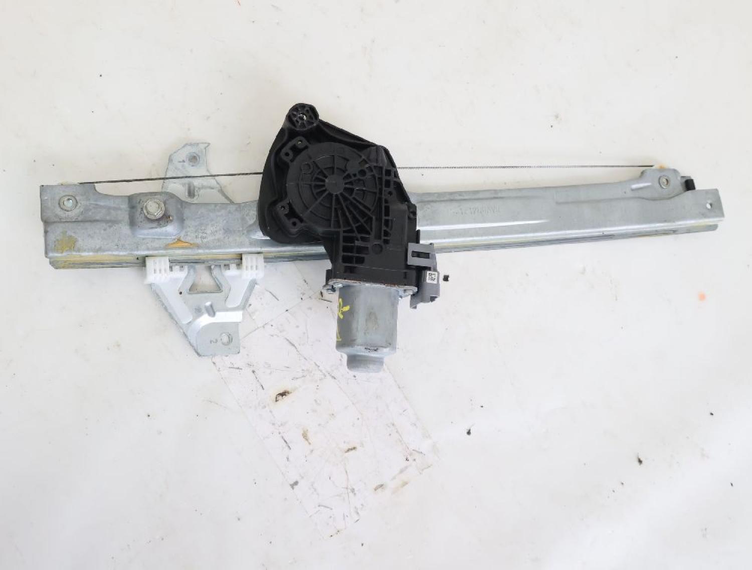 Fensterheber elektrisch vorn rechts 9802531780 Citroen C4 2 B7