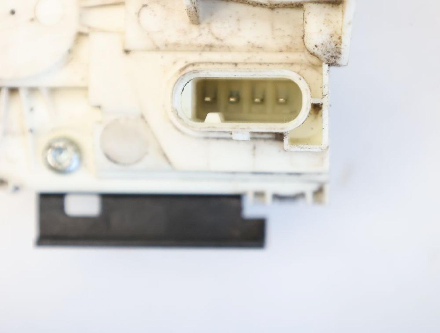 Türschloß vorn links 04589467AE Dodge NITRO