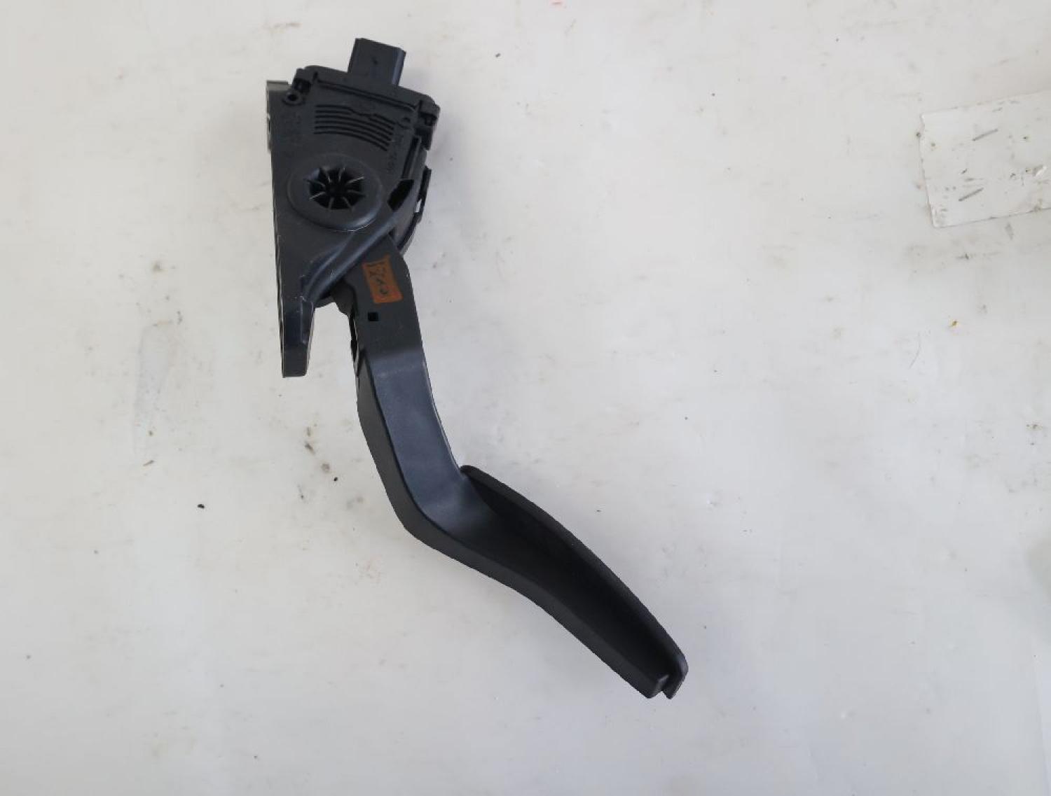 Gaspedal 53013783AB Dodge NITRO