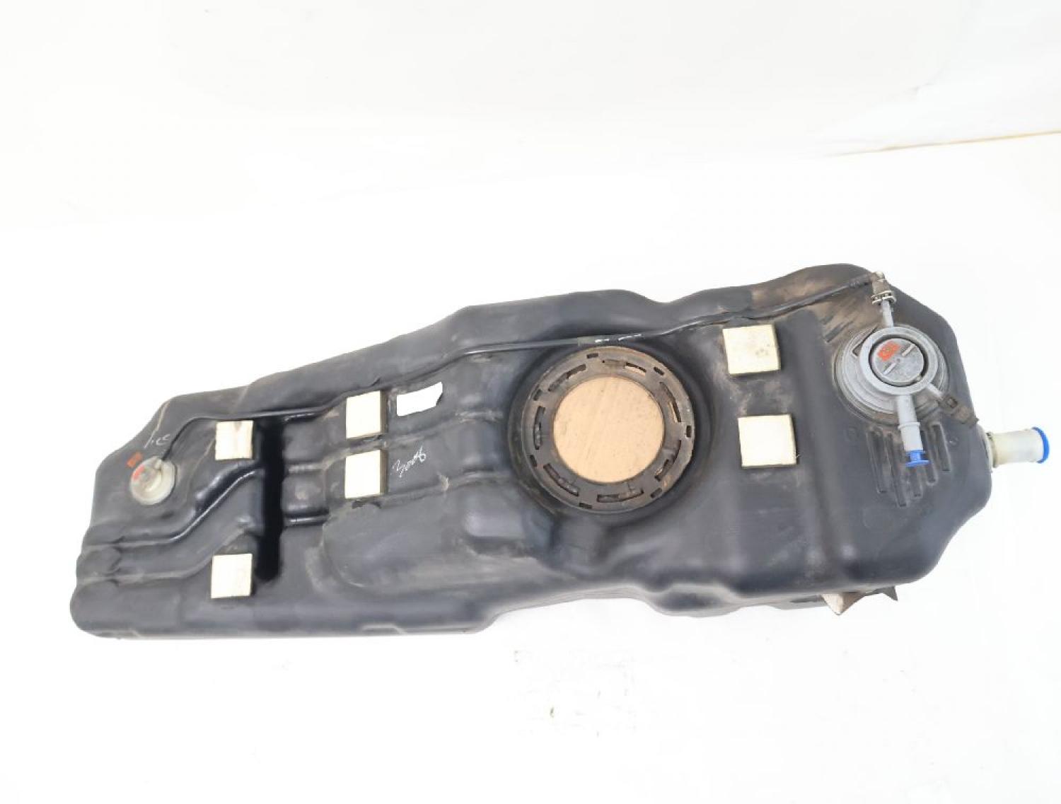 Kraftstofftank 52129205AH Dodge NITRO