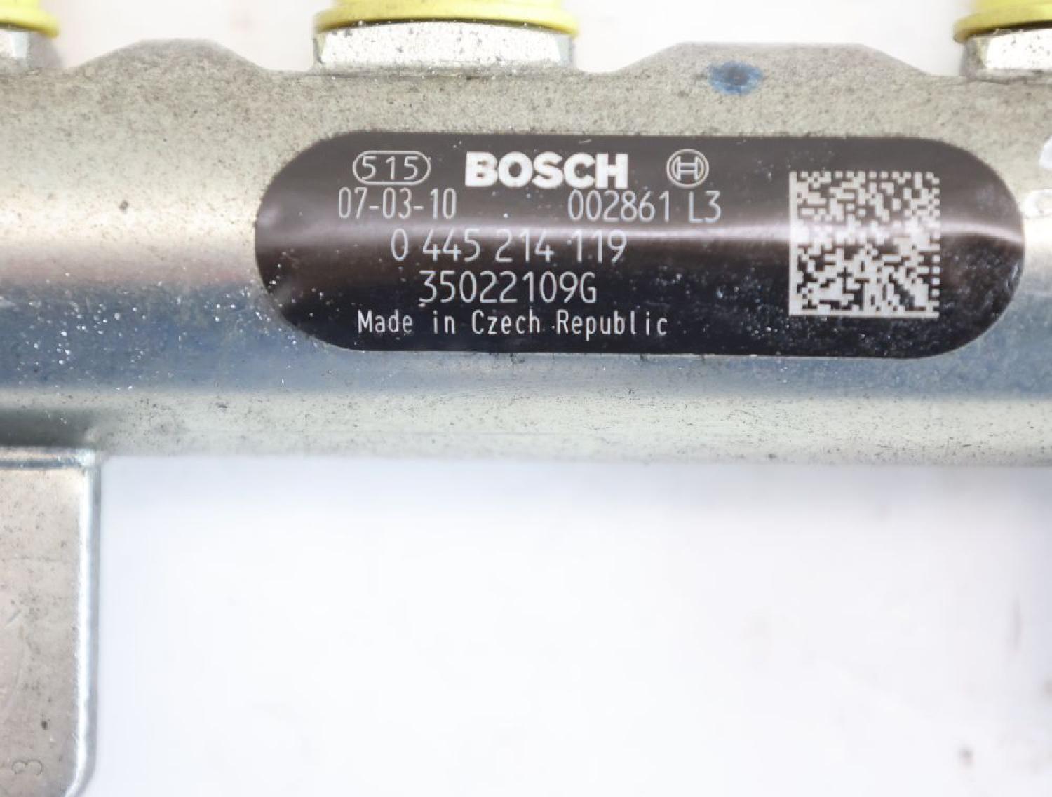 Diesel Verteilerrohr 68027607AA Dodge NITRO