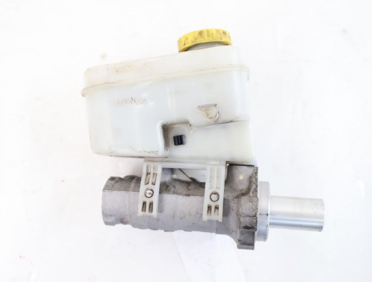 Hauptbremszylinder 68004467AB Dodge NITRO